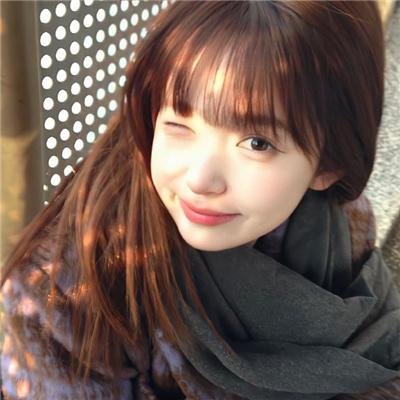蝴蝶夫人的现代家庭 海报